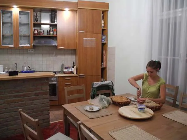 interrail-sarajevo-youth-hostel-travellers-home