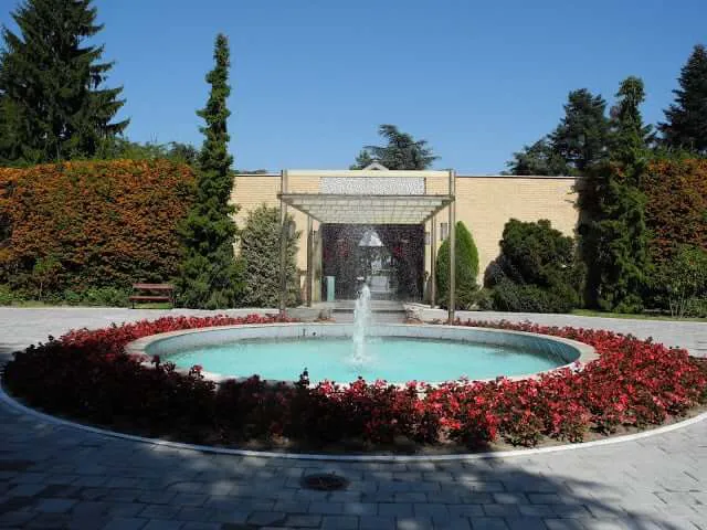 interrail-belgrade-musee-histoire-yougoslave-tito