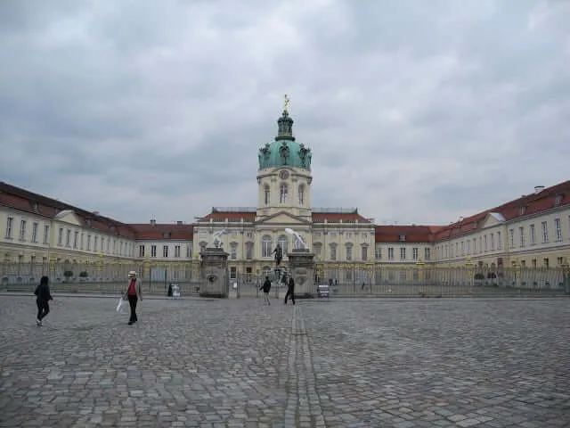 interrail-berlin-chateau-charlottenburg