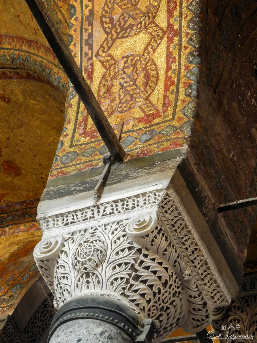 detail-colonne-sainte-sophie