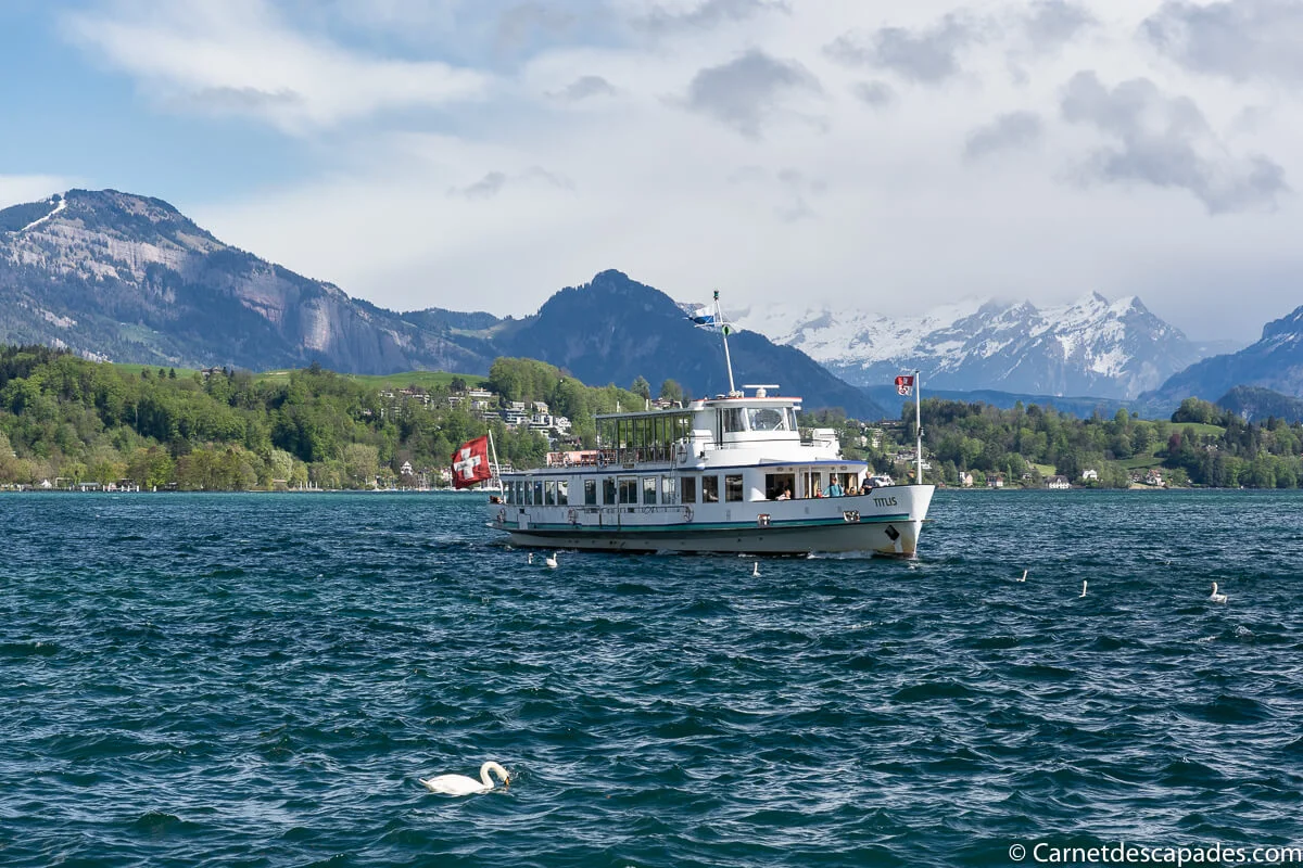 balade-bateau-lac-lucerne