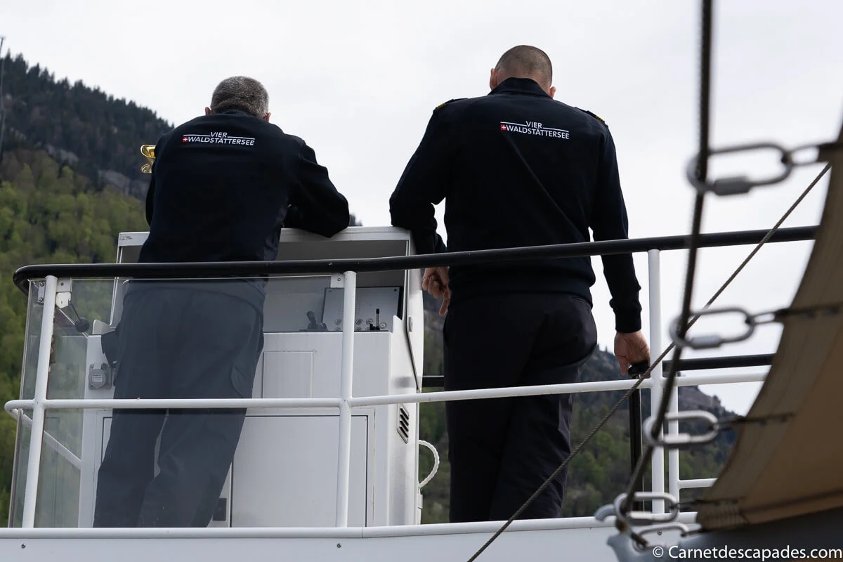 bateau-equipage-lac-quatre-cantons