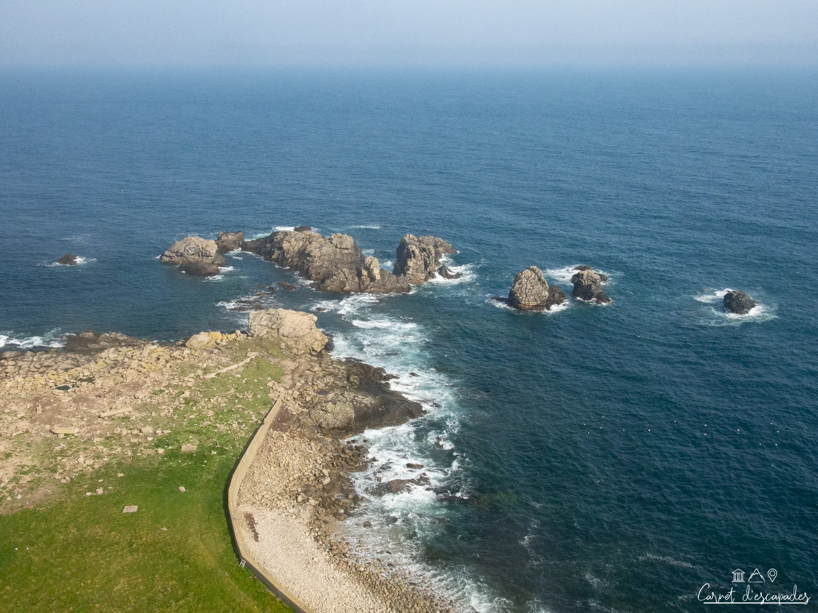 vue-phare-ile-vierge
