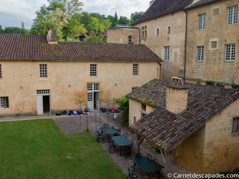 auberge-jeunesse-cadouin