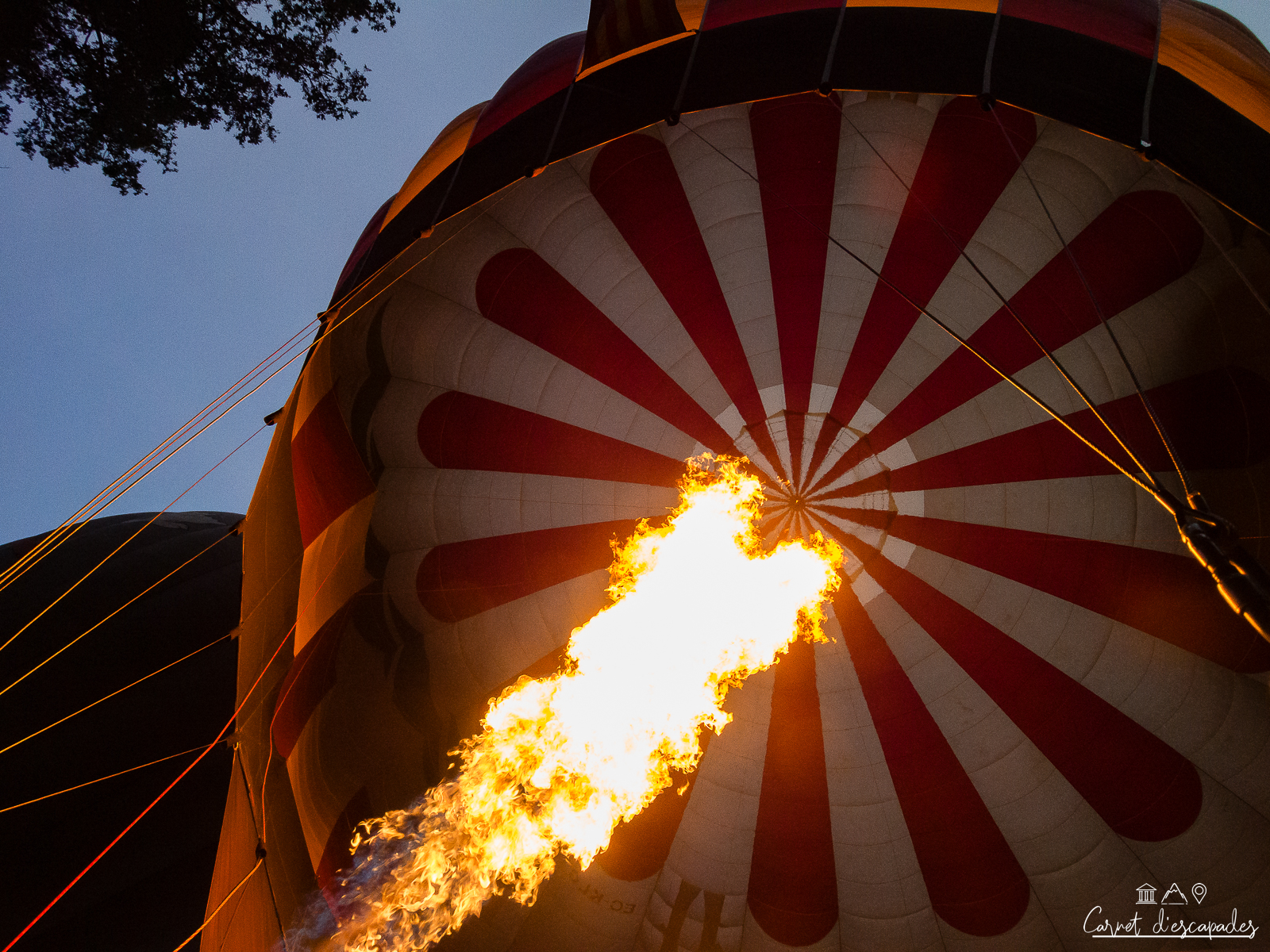 montgolfiere-feu