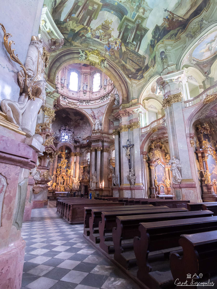saint-nicolas-eglise-prague