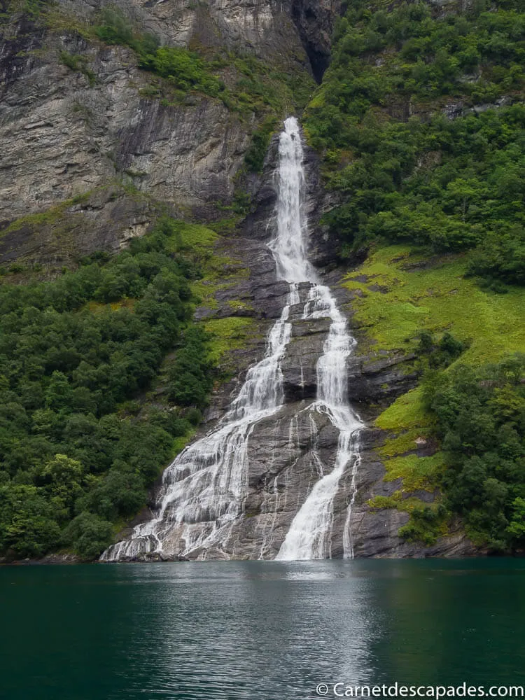 chute-eau-geinrangerfjord
