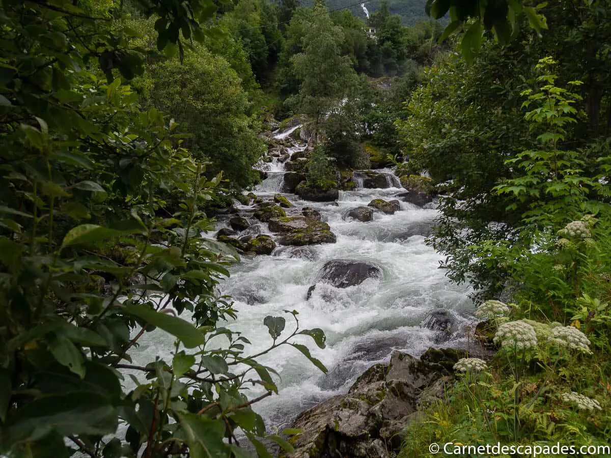 geiranger-balade-cascade
