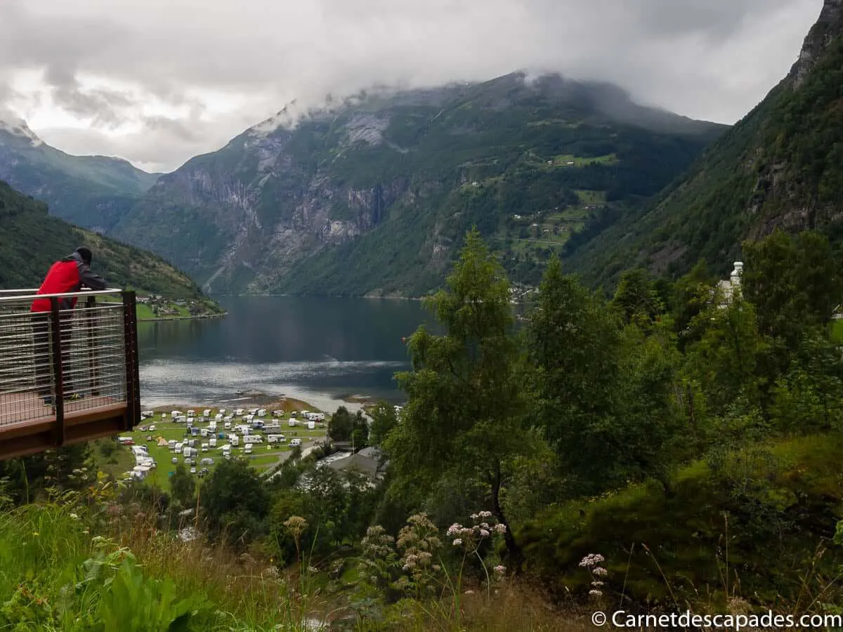 promenade-cascade-geiranger