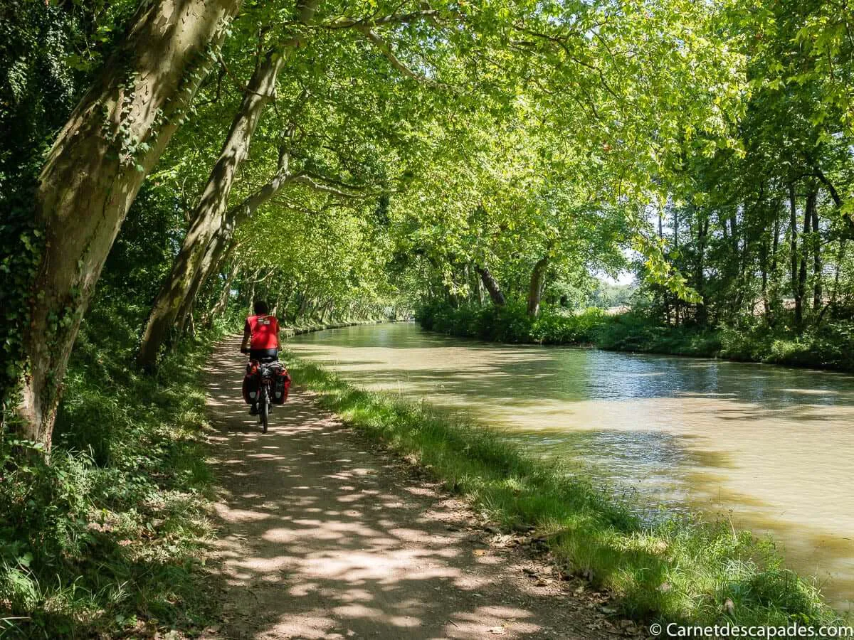 canal-midi-a-velo