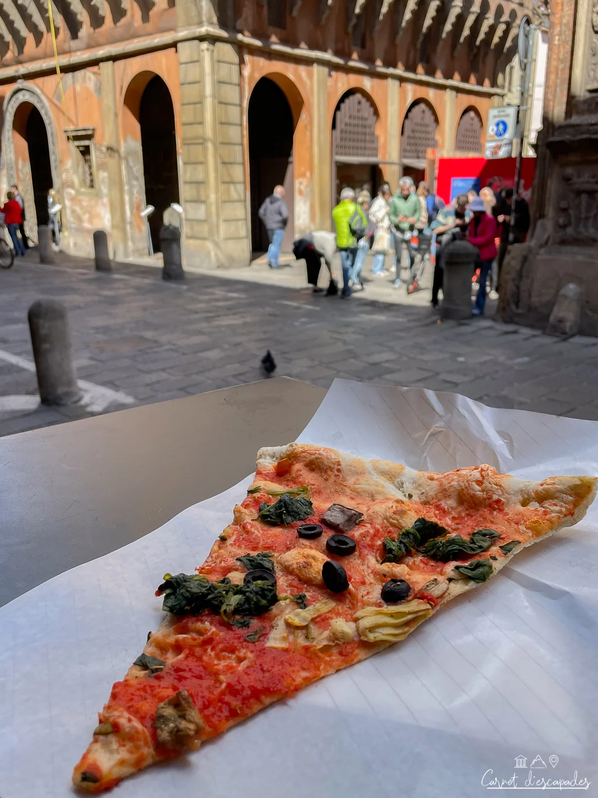 pizza-due-torri-bologne