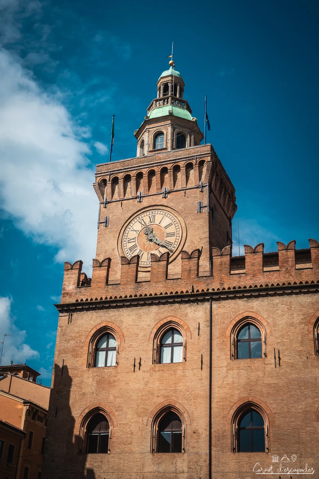 tour-horloge-bologne