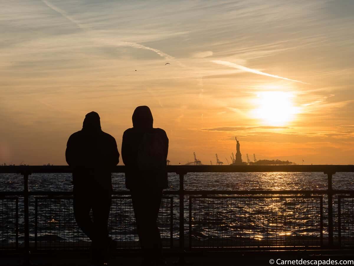 coucher-soleil-statue-liberte