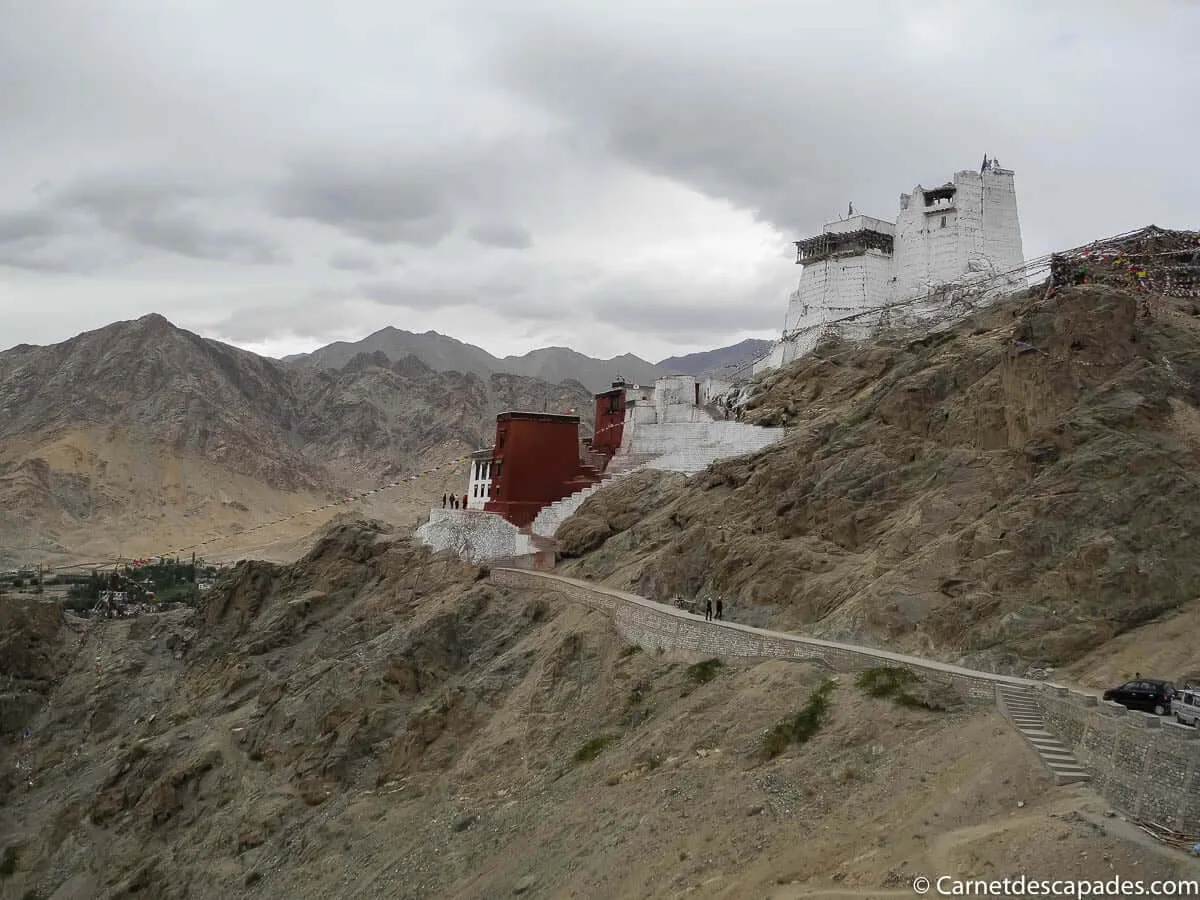 leh-monastere