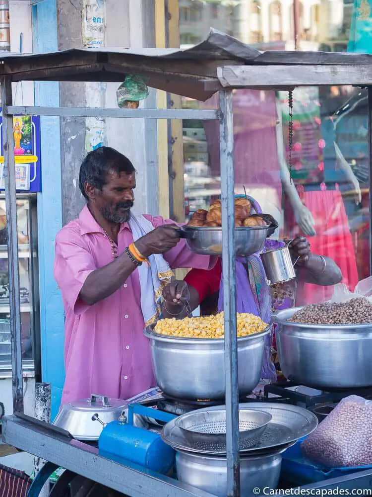 vendeur-rue-munnar