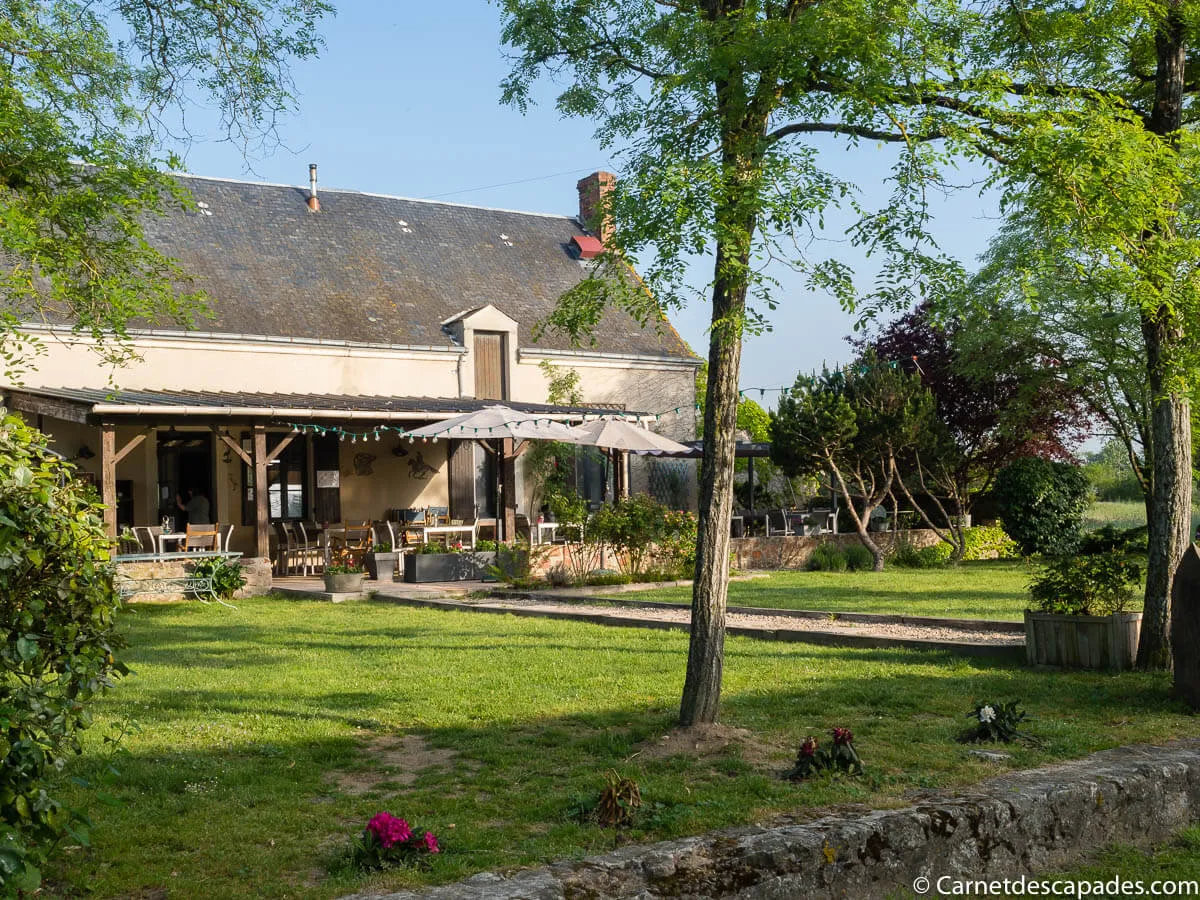 auberge-buttons-brenne