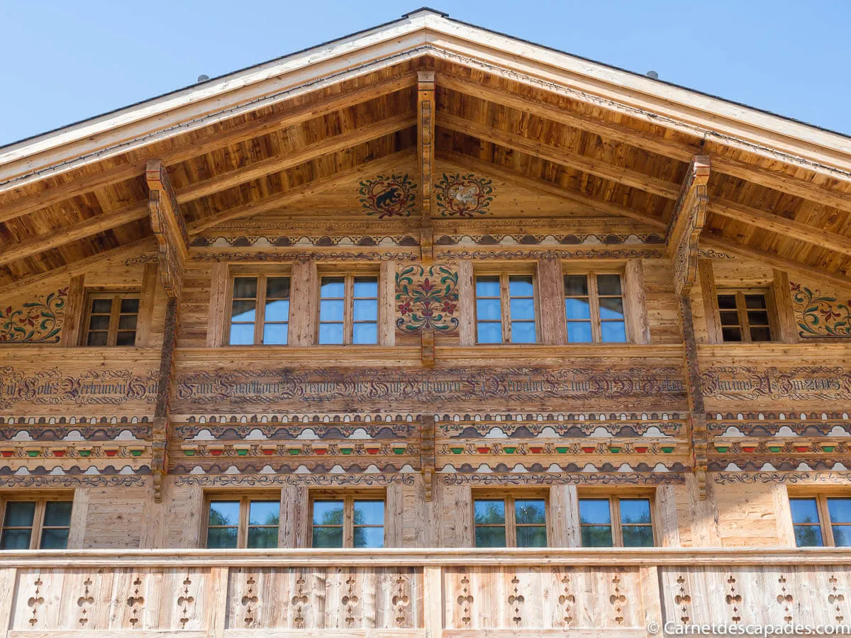 chalet-decor-gstaad