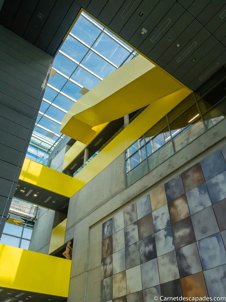 ars-electronica-center