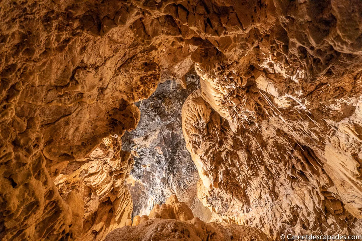 grotte vallorbe suisse