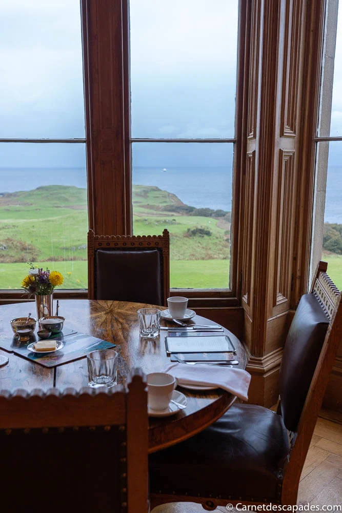 salle-petit-dejeuner-glengorm-castle