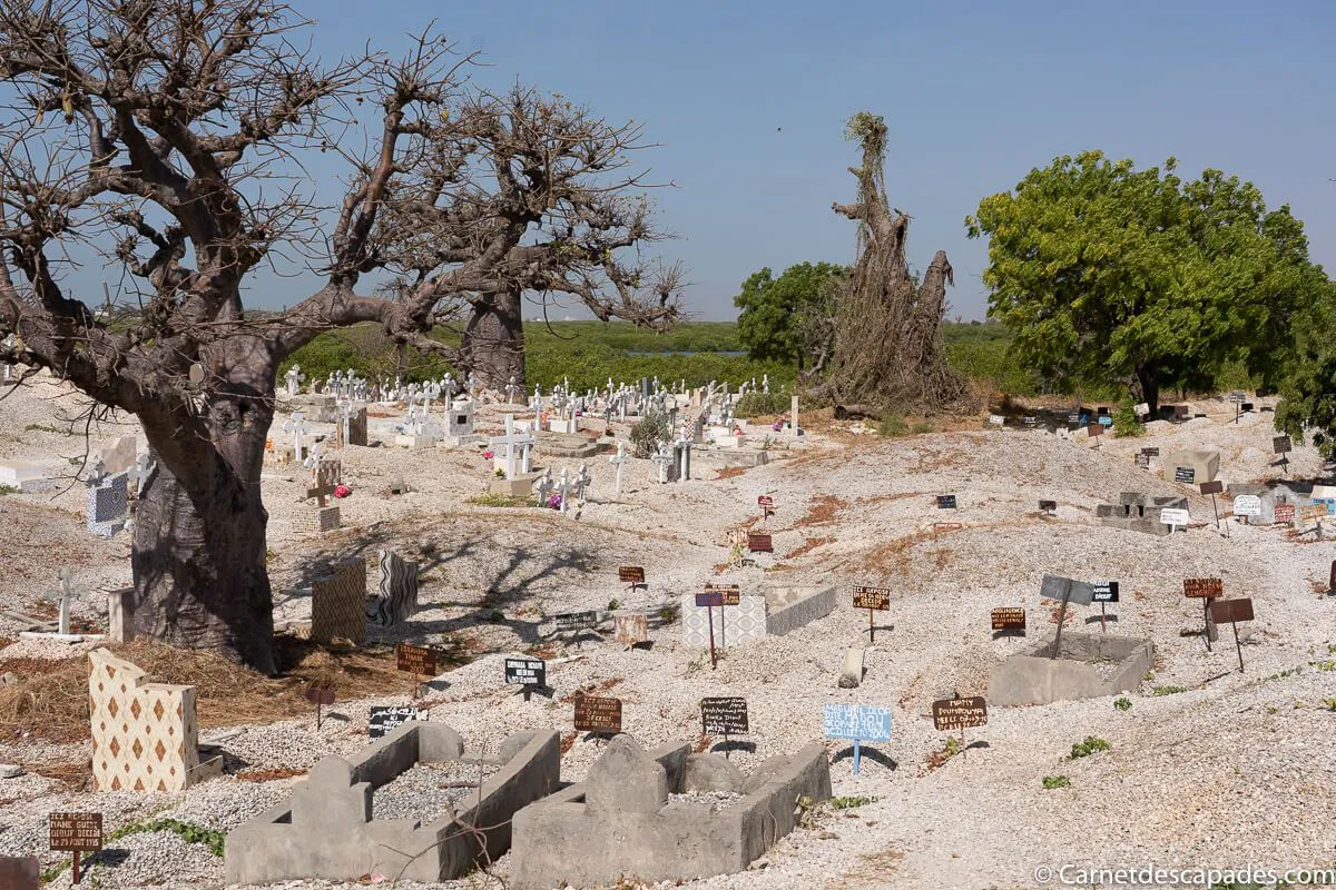 cimetiere-mixte-fadiouth