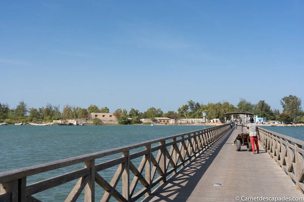 joal-fadiouth-pont-bois