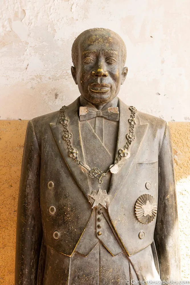 leopold-sedar-senghor-statue-joal