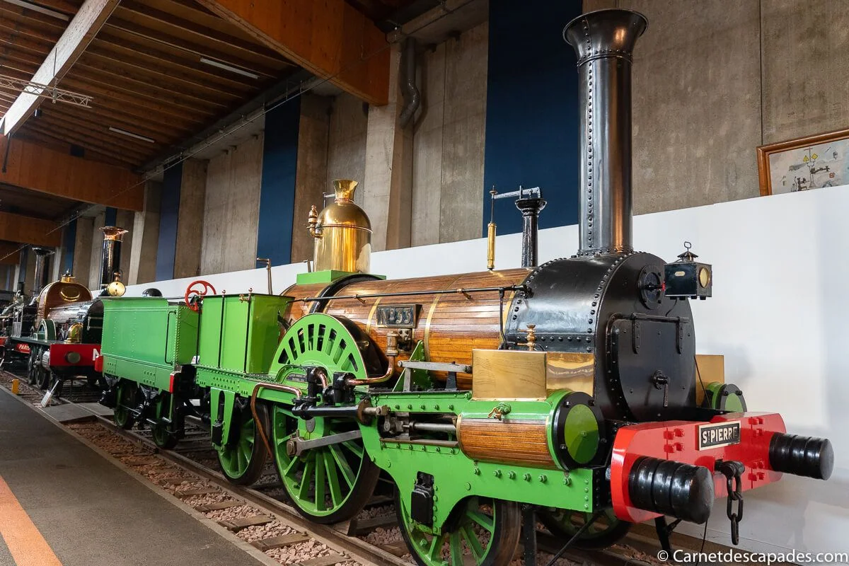 locomotive-cite-train