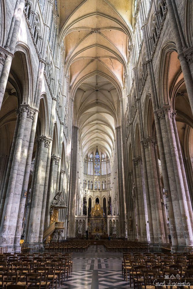 cathedrale-amiens-interieur