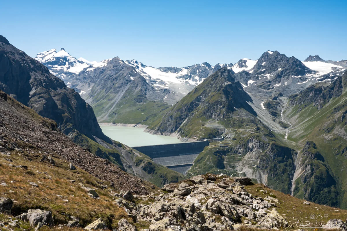 vue-barrage-grande-dixence-depuis-col-meina