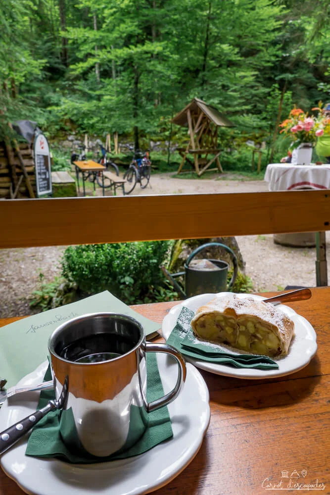cafe-apfel-strudel
