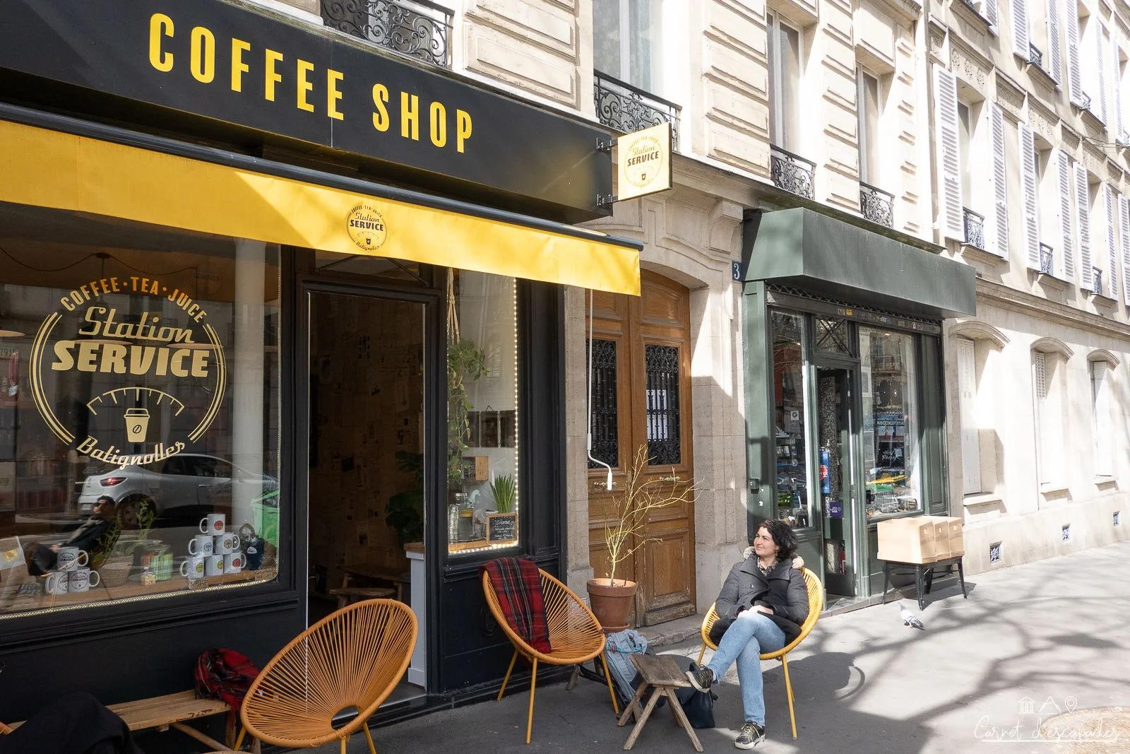 coffee-shop-station-service-batignolles