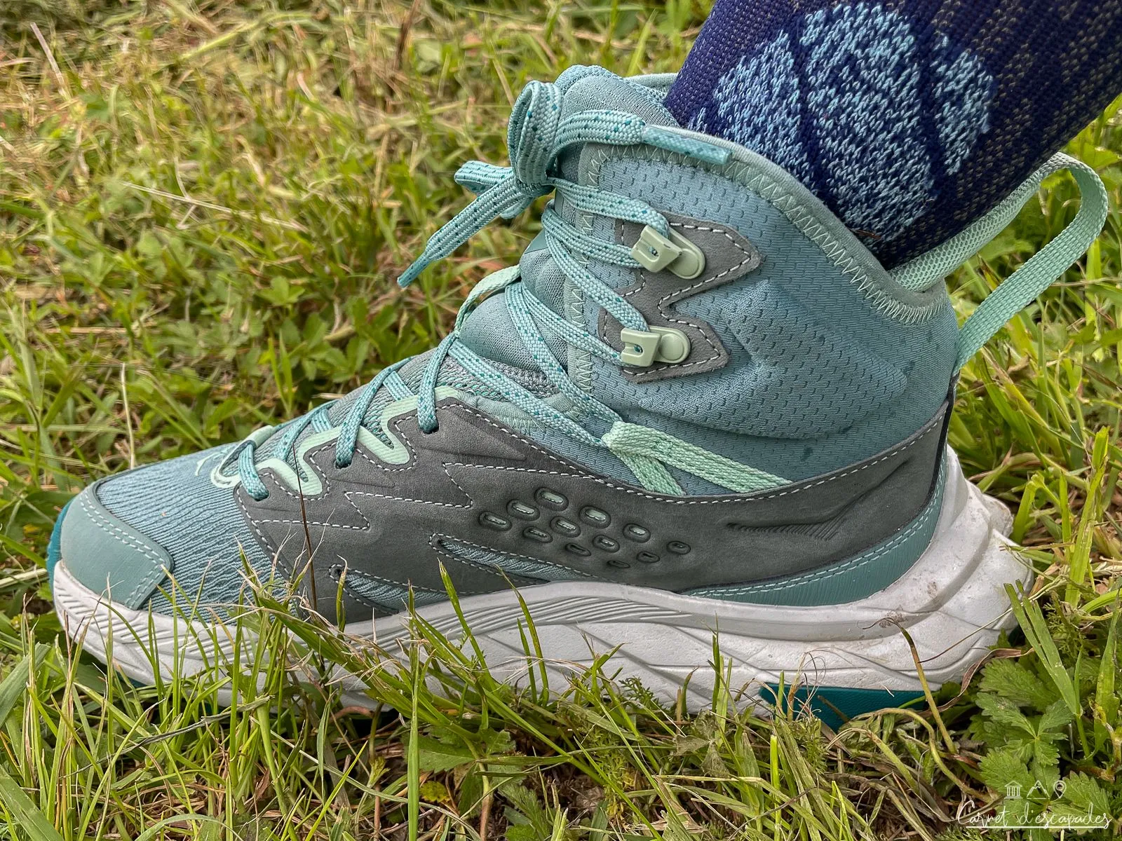 hoka-anacapa-breeze