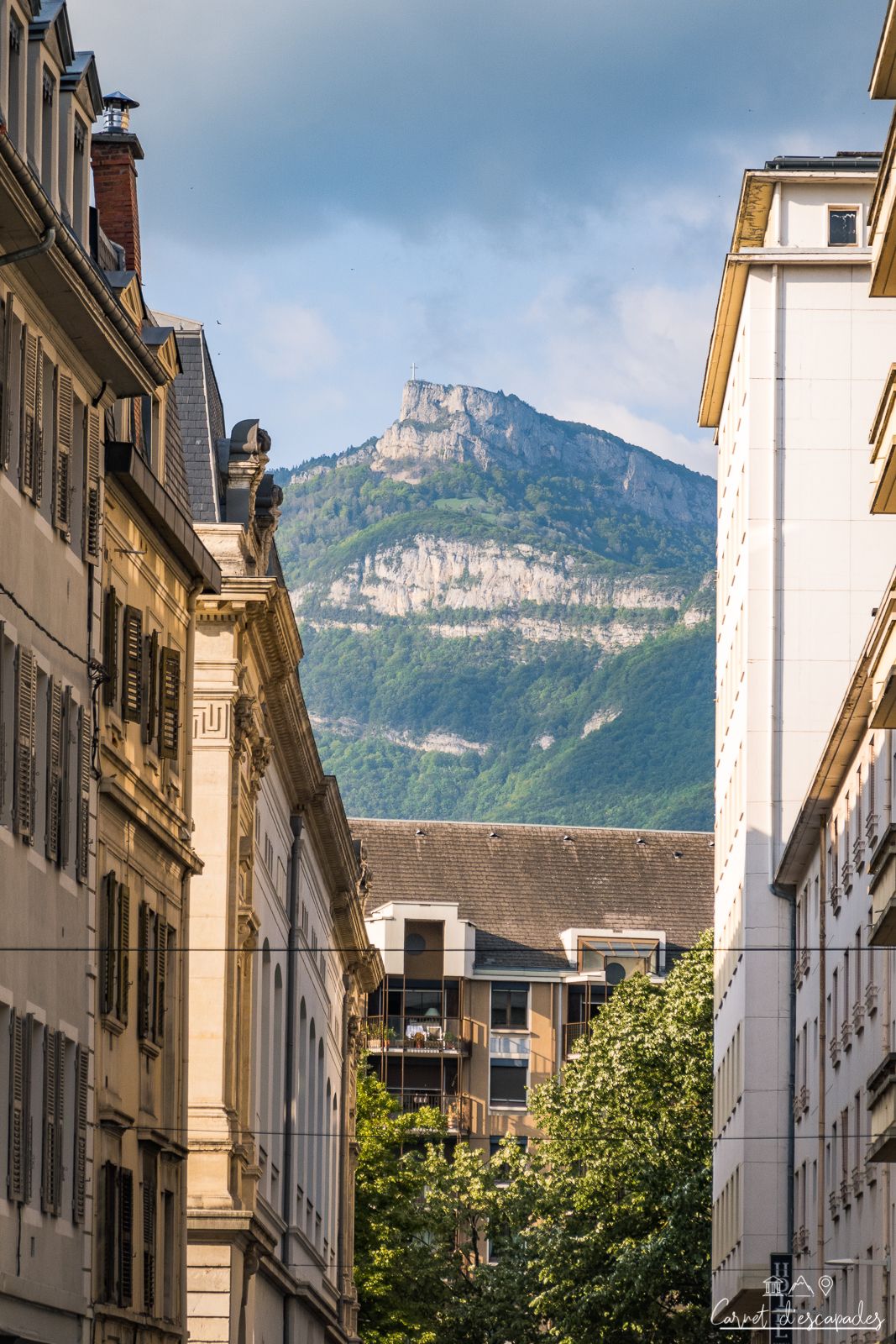 chambery-croix-nivolet-depuis-ville