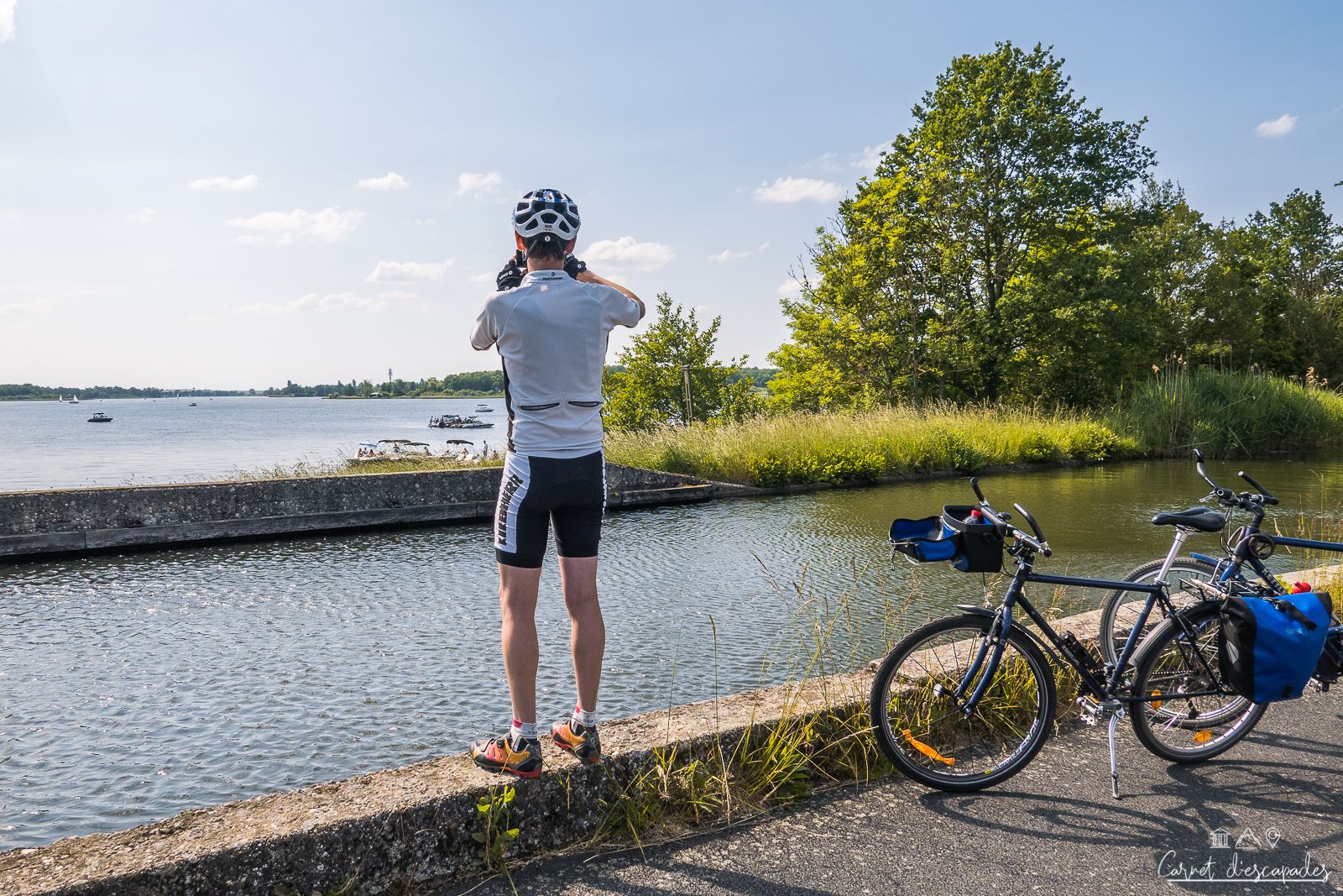 etang-stock-cycliste