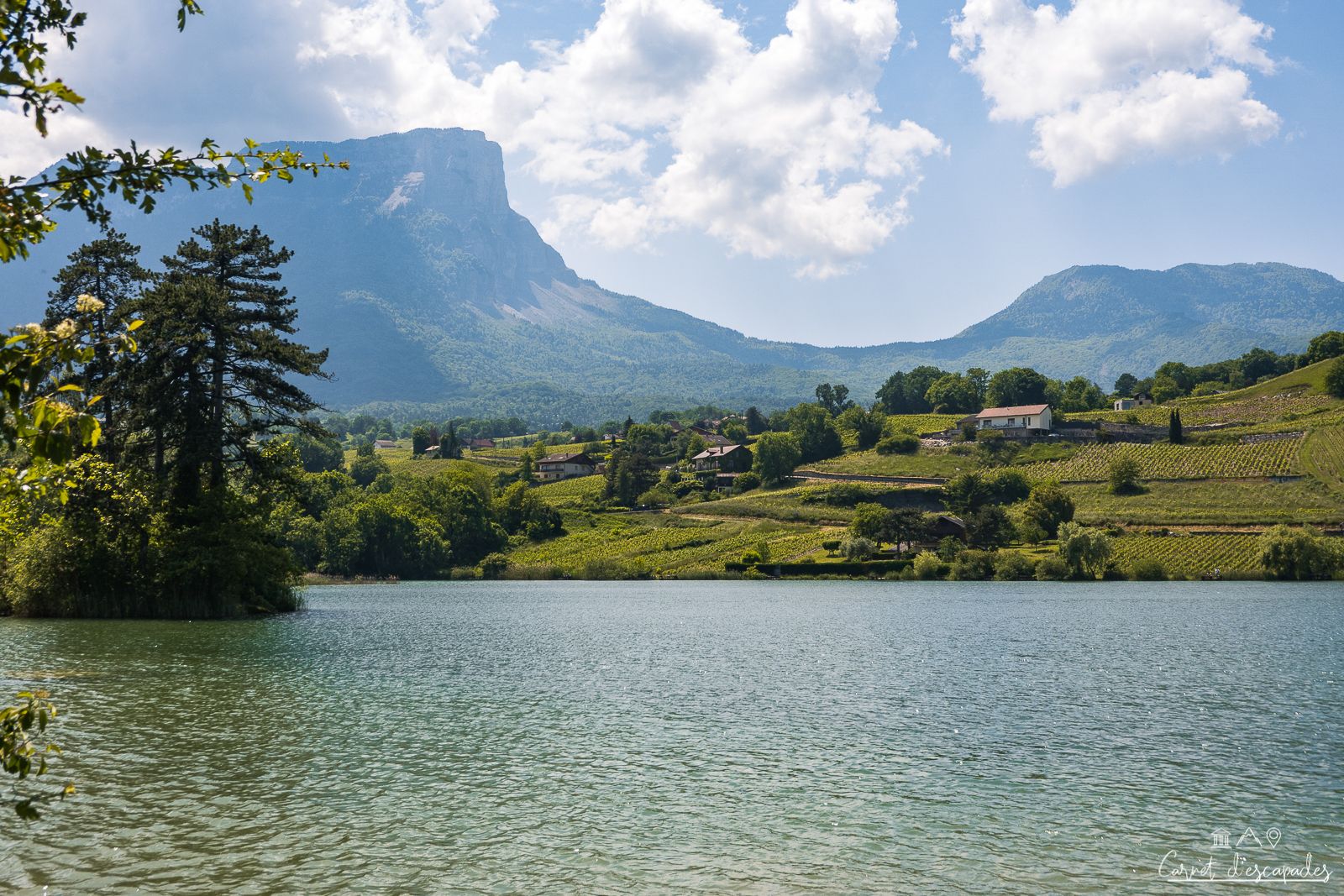 lac-saint-andre-savoie