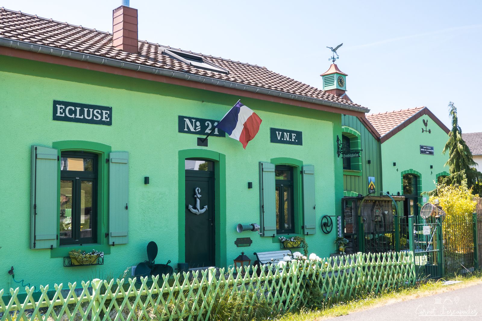 maison-eclusiere-canal-sarre