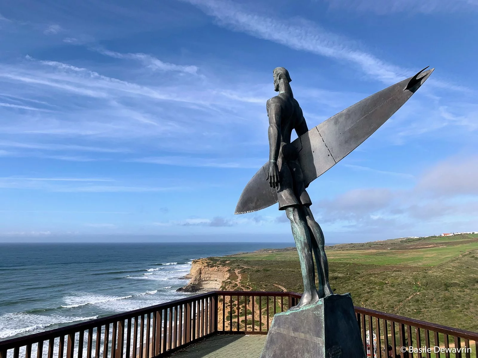 statue-ribeira -surf