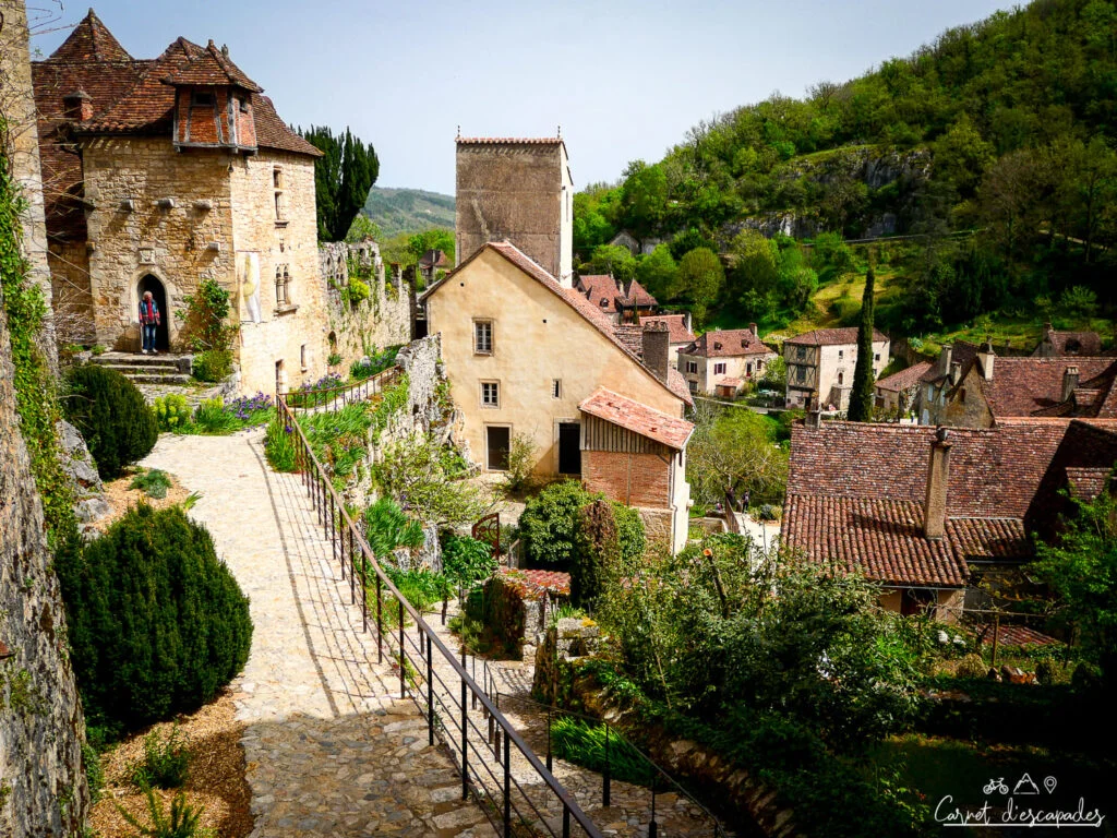 village-lot-saint-cirq-lapopie