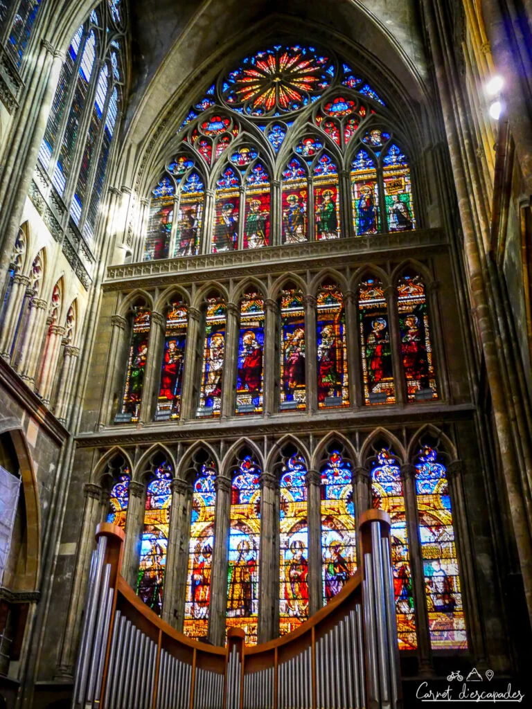 vitraux-cathedrale-metz