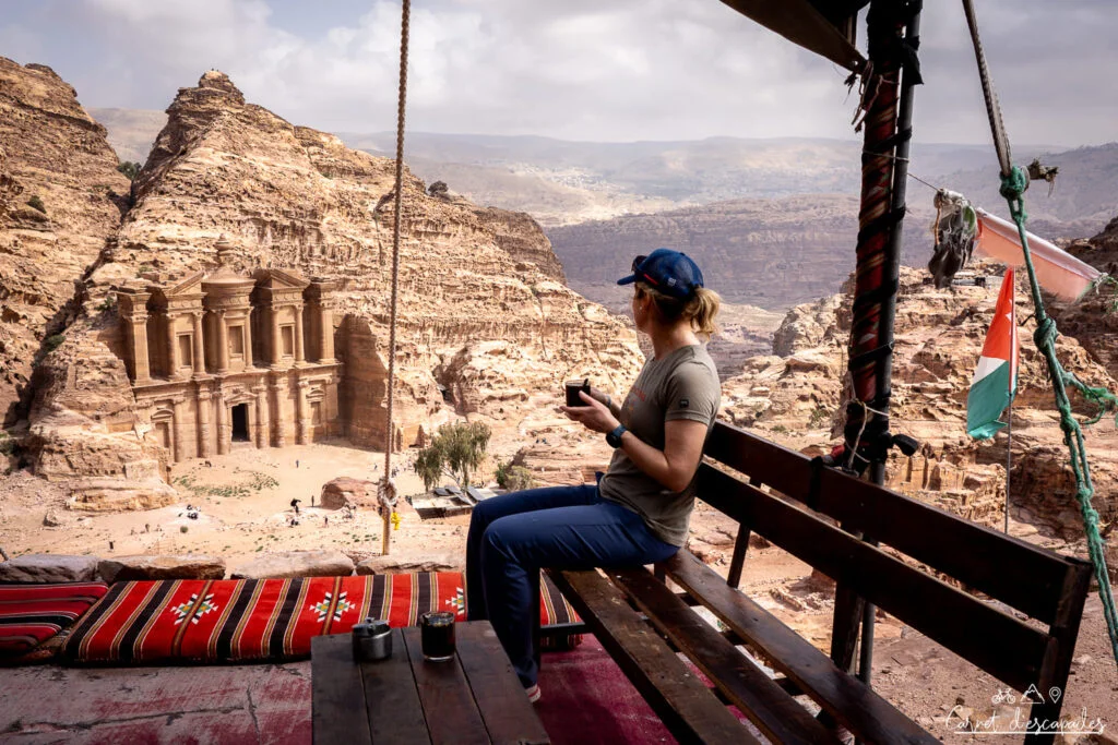 vue the monastere ad deir