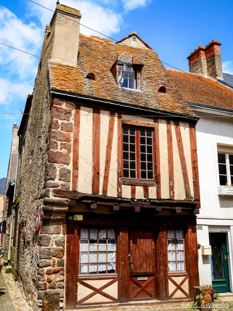 fresnay sur sarthe maison colombages