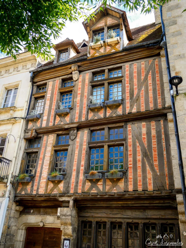 maison-pans-bois-alencon