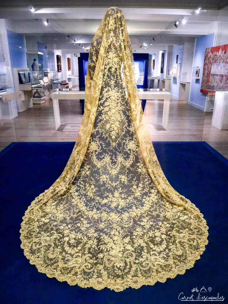 voile-mariee-dentelle-alencon