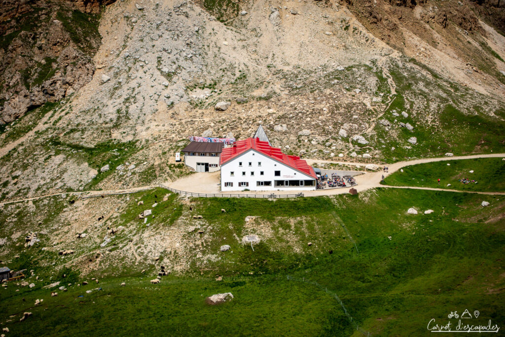 refuge-alpe-tires-dolomites