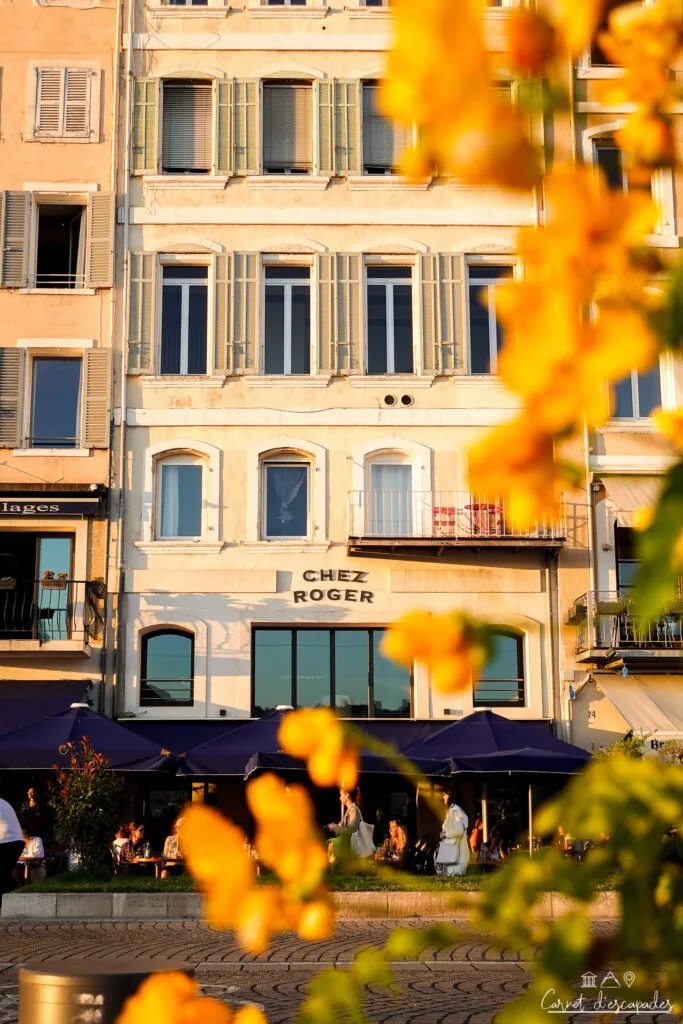 vieux-port-facade-marseille