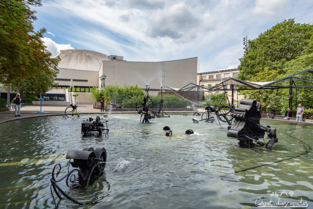 fontaine-tinguely