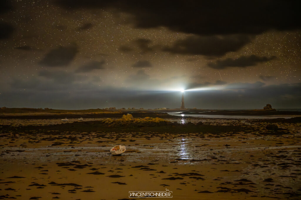 phare ile vierge de nuit maree basse grandes marees lilia plouguerneau