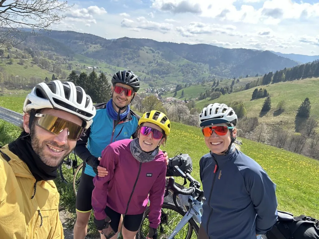 copains-bikepacking-foret-noire