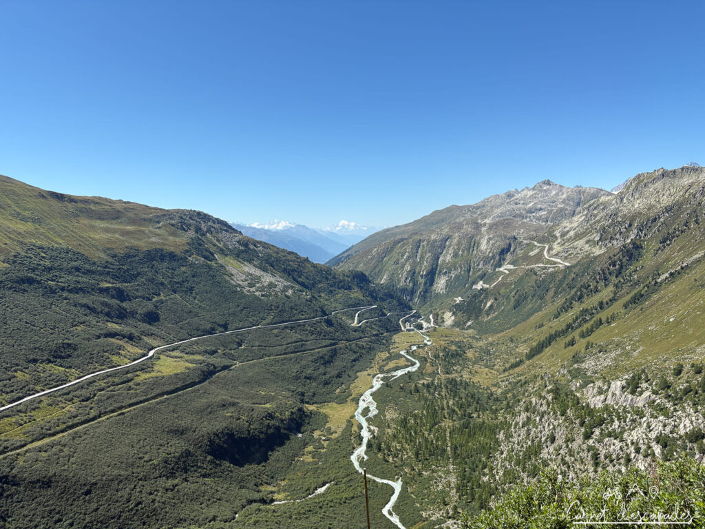 Panorama en montant le Col de la Furka